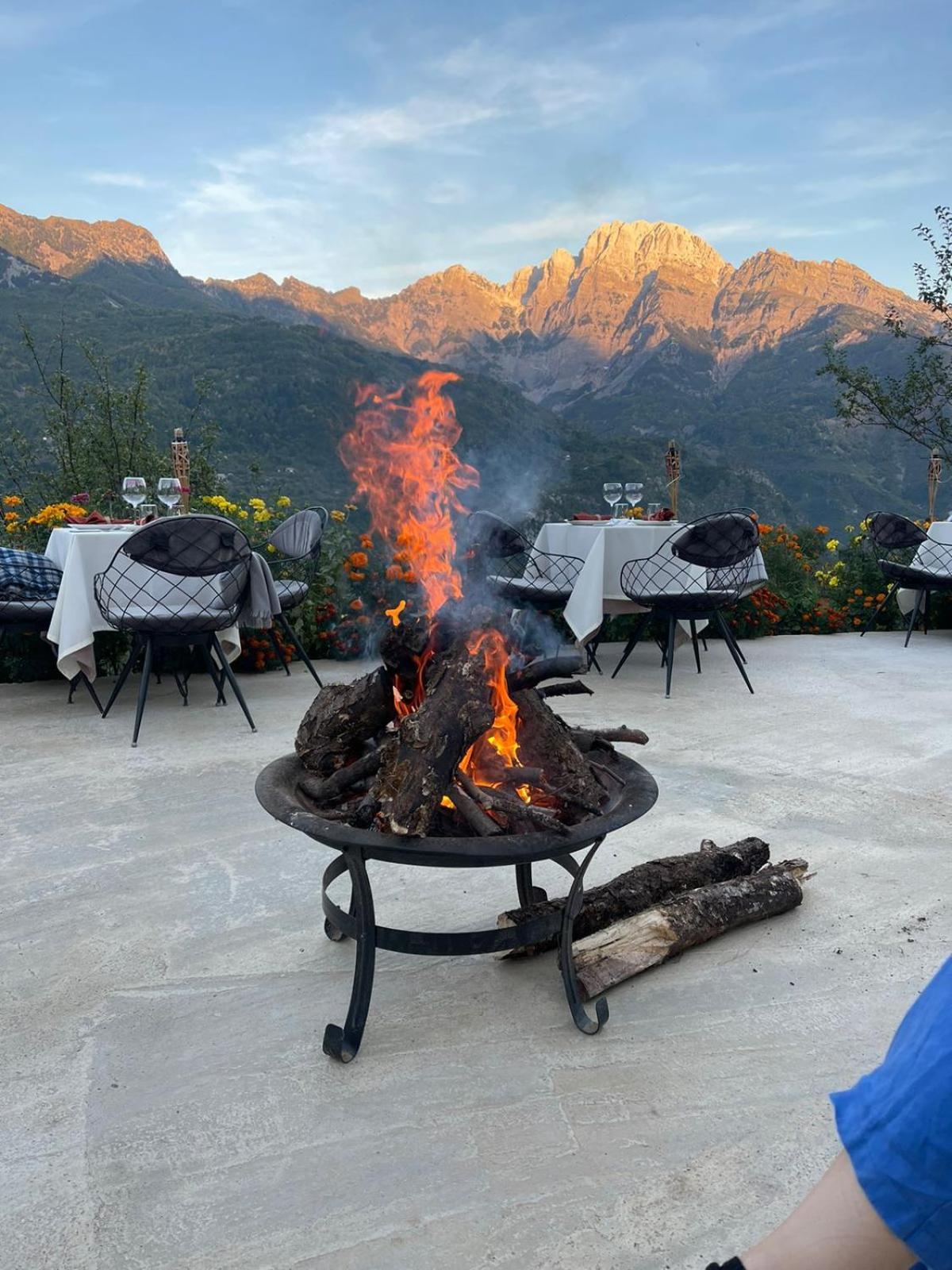 Vidis Chalet Boutique Hotel Theth Exterior foto